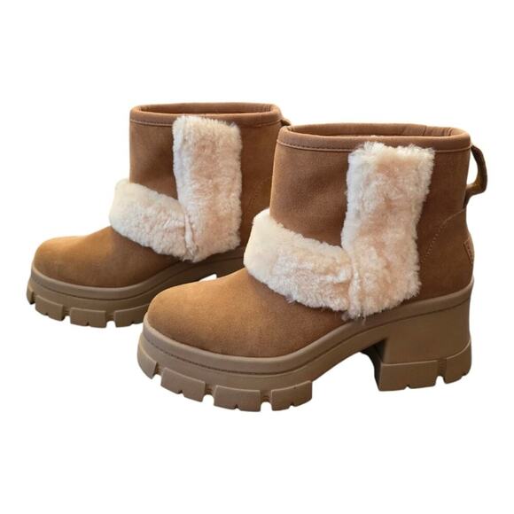 UGG Brooklyn Sunburst heeled sheepskin boot in chestnut size 9.5 New! - Picture 2 of 11